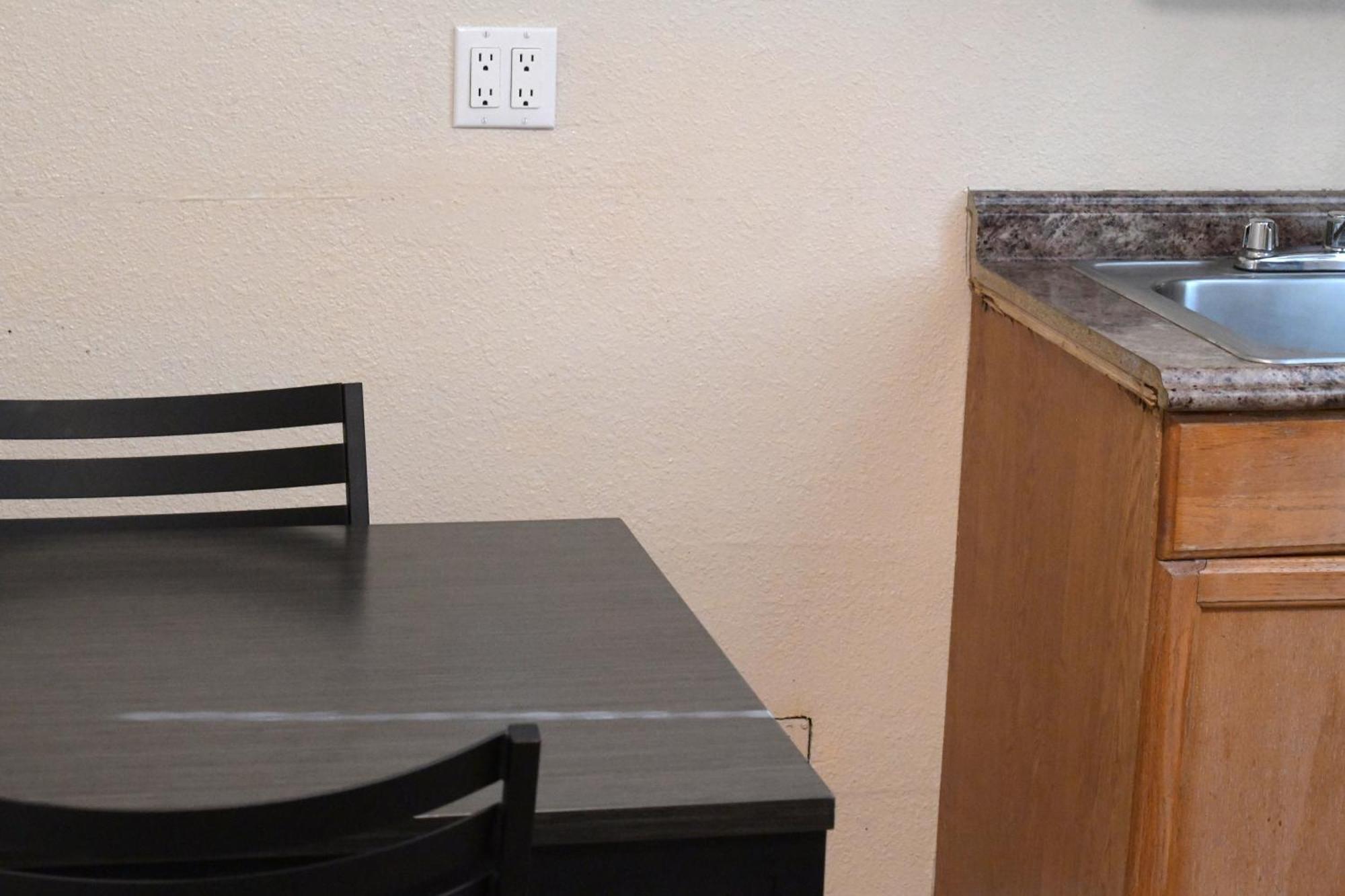 A-1 Budget Motel เคลมัทฟอลส์ ภายนอก รูปภาพ