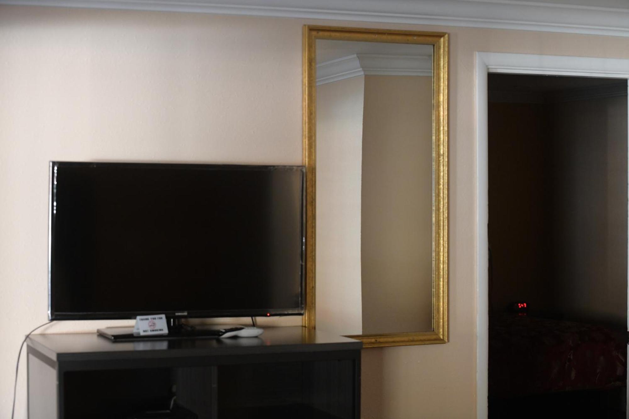 A-1 Budget Motel เคลมัทฟอลส์ ภายนอก รูปภาพ